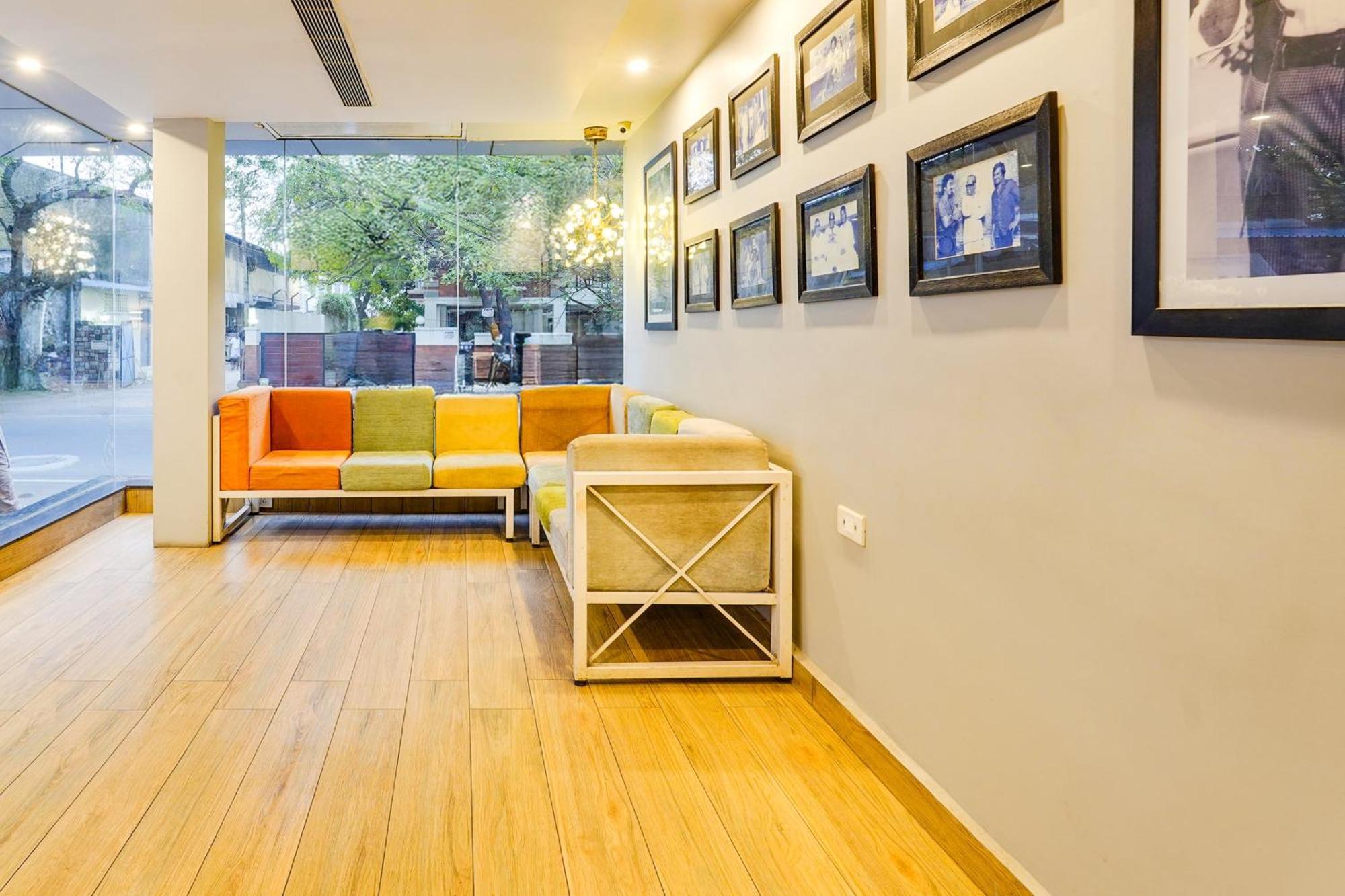Super Townhouse Oak Kodambakkam Formerly Cine City Csennai Kültér fotó