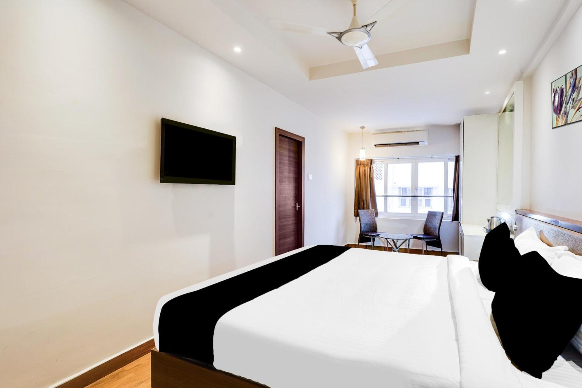 Super Townhouse Oak Kodambakkam Formerly Cine City Csennai Kültér fotó